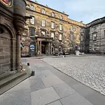 Parliament Square - Royal Mile