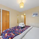 Annandale 2 Bedroom - *