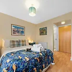 Annandale 2 Bedroom - *