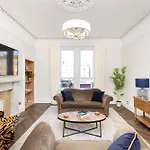 Joivy Family Flat Near Leith