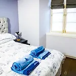 Lovely 2 Bedroom B-listed Converted Whisky Bond Διαμέρισμα Εδιμβούργο