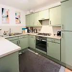 Appartement Sunny Spacious Retreat Near Royal Mile With Free Parking And Lift