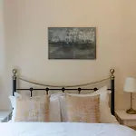 Gardners Crescent Apartamento *