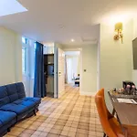 The Gifford 4* אדינבורו