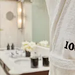 ホテル 100 Princes Street エディンバラ