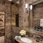 100 Princes Street 5* エディンバラ
