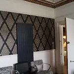 بيت ضيافة Thistle