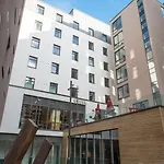 Отель Ibis Centre South Bridge - Royal Mile