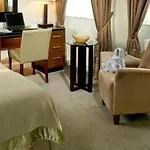 The Parliament House Otel
