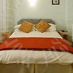 Πανσιόν Alba House 3*
