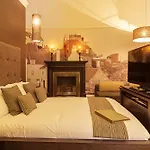 Hotel & Picardy Place 4*