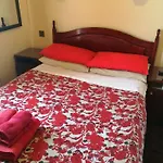 Bellevue 2* אדינבורו