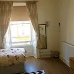 233 Leith *