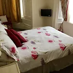 Dorstan House 3*
