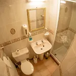 Corstorphine Hotel 3*