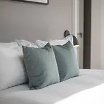Joivy Spacious Close To Princes Street Edinburgh