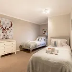 Joivy Historic Centre With Free Secure Parking - No Suvs * Edinburgh