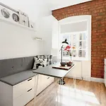 Lägenhet Stylish Flat In 1860's Listed Building Edinburg