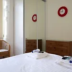 Apartman Grindlay Street Residence, 2 Bedroom, 2 Bathroom Close To Castle *
