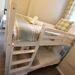 Pleasance Ground Floor Main Door Access Appartamento *