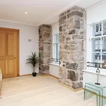 Joivy Elegant At The Heart Of The Royal Mile Daire Edinburgh