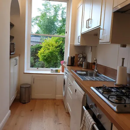 Roseneath Place - Lovely 2 Bed Near Meadows With Private Parking Appartement Édimbourg
