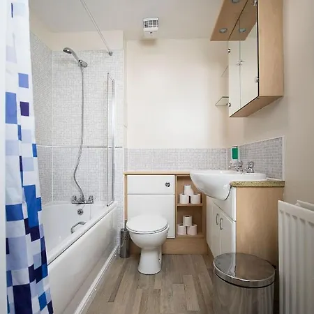 Lochend Serviced