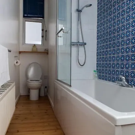 Newly Renovated Morningside Edinburgh