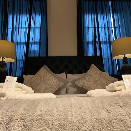 公寓式酒店 Queen Street Boutique 5*