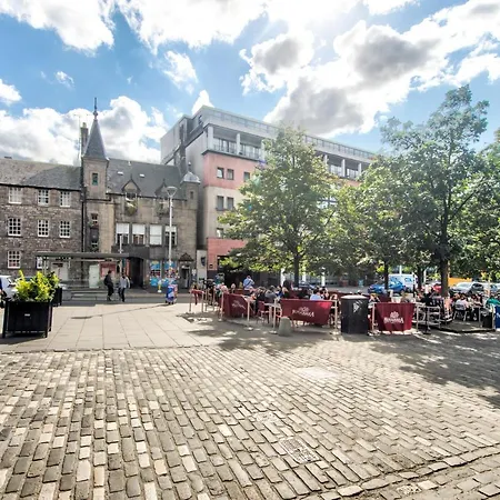 Appartamento Stunning Castle View Edimburgo