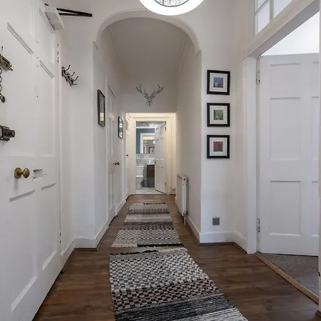 The St Patrick Square * Edimburgo