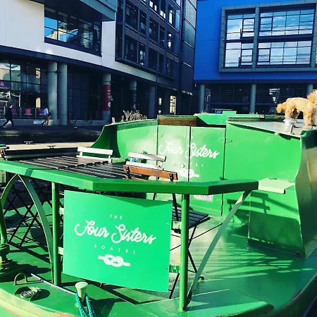 Botel - Houseboats Edinburgh