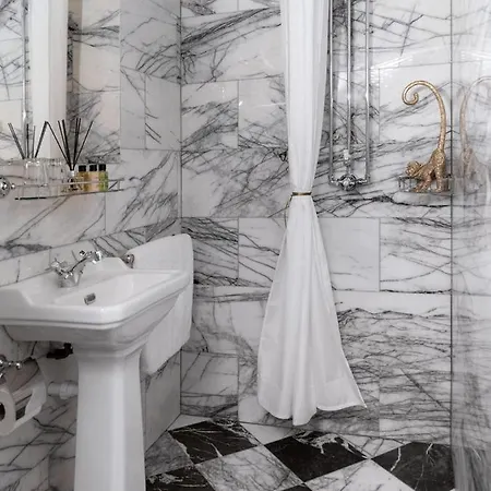 House Of Gods Royal Mile Ξενοδοχείο Εδιμβούργο