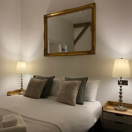 Royal Mile Balconies By The Castle 5*