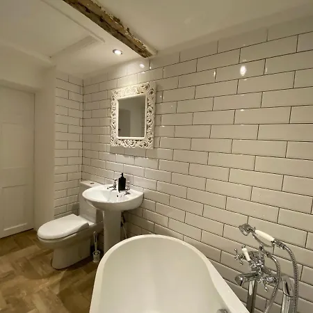 Queen Street Boutique 5*