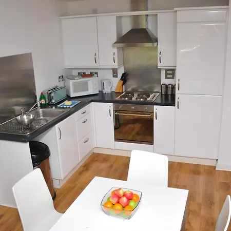 2 Bedroom 4 Persons With Free Parking Edinburgh