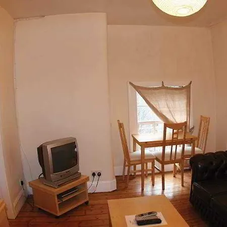 Hotel Court 3*