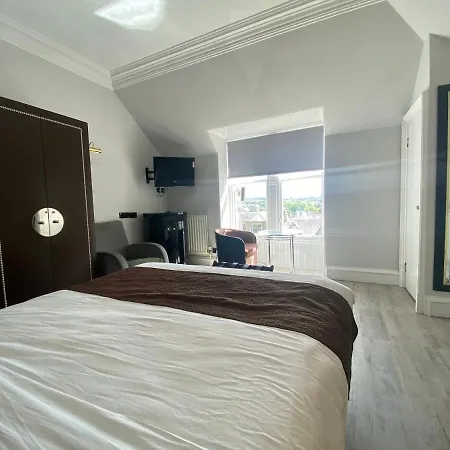 No6 West Coates 3* Edimburgo