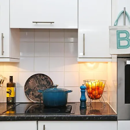 Daire Altido Broughton Bolthole - Chic Haven In Amazing Location
