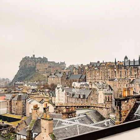 No1 - George Iv Bridge