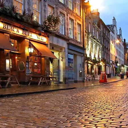 Amazing - Websters Land - Castle View Apartamento Edimburgo