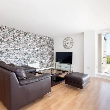 Stylish Garden View Διαμέρισμα