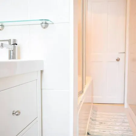 Apartman Lovely Sunny 2 Bed Coast Edinburgh