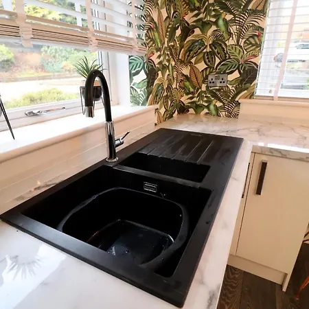 度假居 Burnside House With Hot Tub - Perfect For Family Gatherings & Special Occasions *