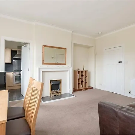 Privatunterkunft To Rent Walking Distance To Edinburgh's City Centre *