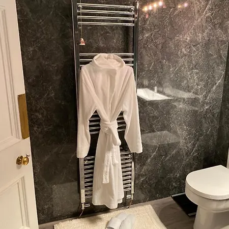 Guest house Georgian House