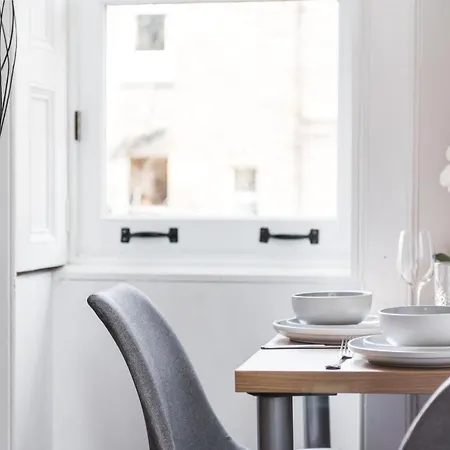 Centre Stylish At The Meadows Park 爱丁堡