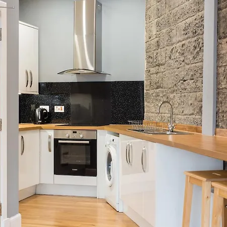 Apartment Castle Apt, Modern, *