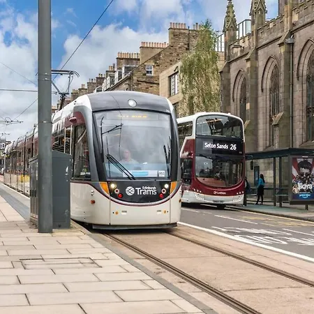 Newly Refurbished Centre Chic Pad * Édimbourg