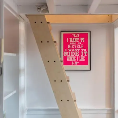 Newly Refurbished Centre Chic Pad Apartamento *